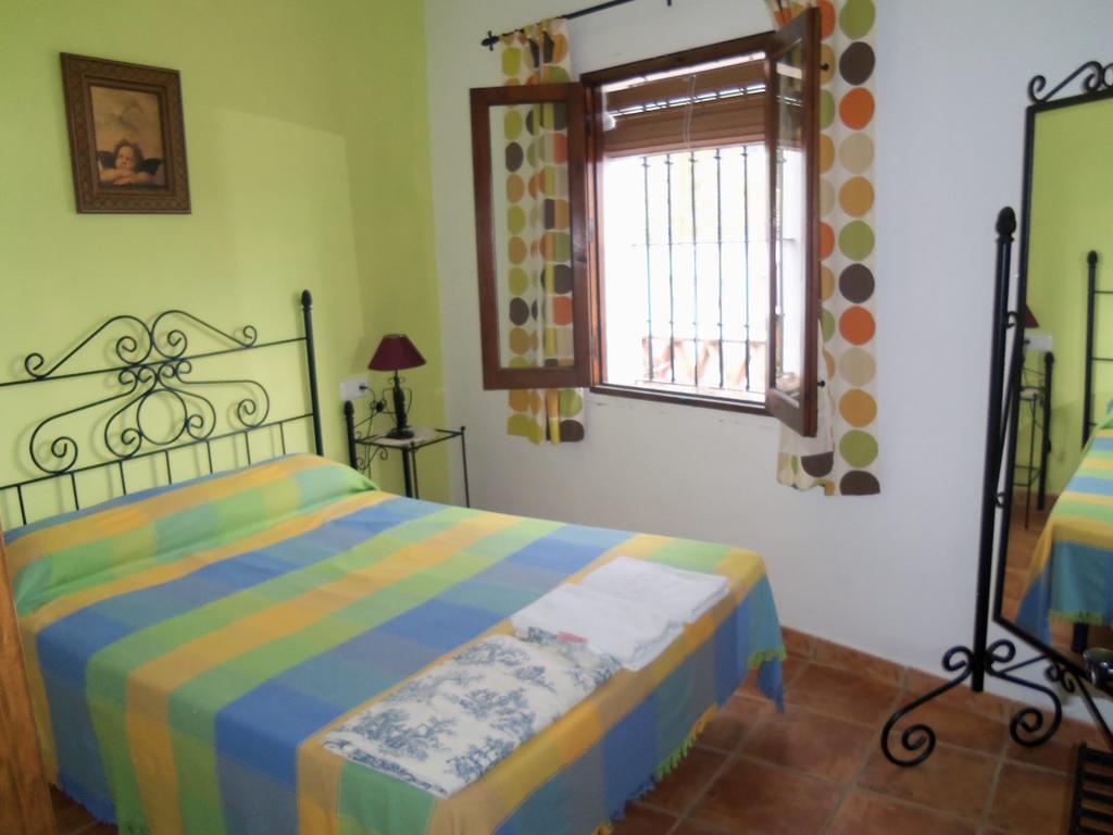 Apartamentos Rurales Jardines Del Visir Genalguacil Eksteriør bilde
