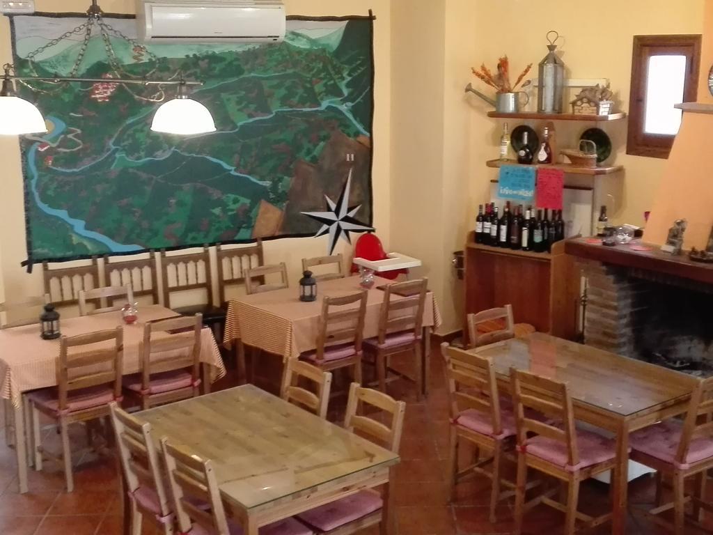 Apartamentos Rurales Jardines Del Visir Genalguacil Eksteriør bilde
